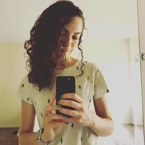 Meet your Posher, Delaney